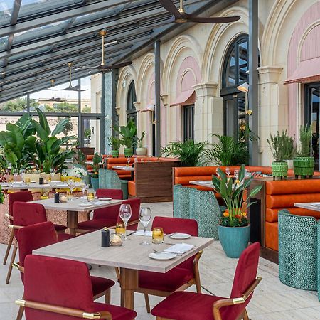 The Phoenicia Malta Floriana Exterior photo Restaurant in the hotel