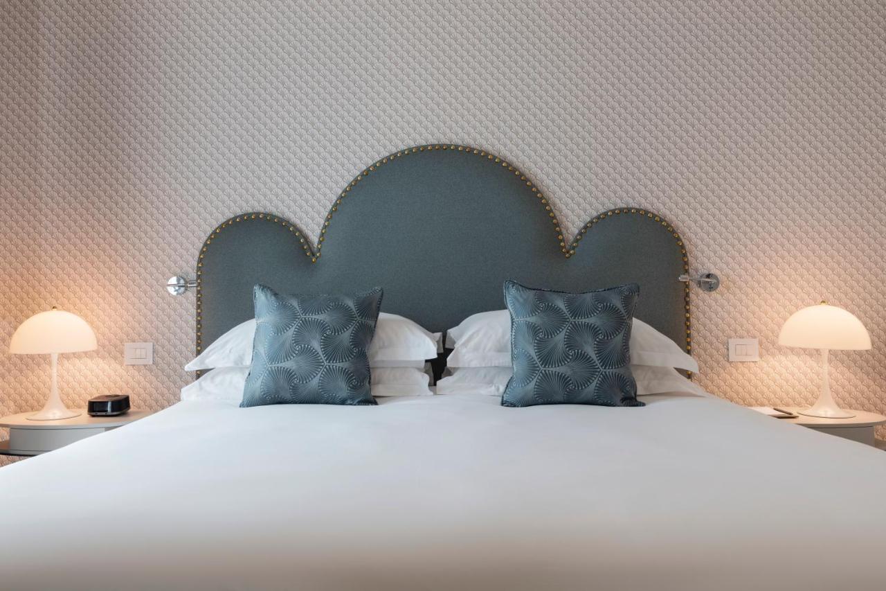 The Phoenicia Malta Floriana Exterior photo A bedroom at the hotel