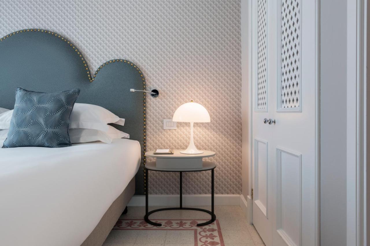 The Phoenicia Malta Floriana Exterior photo A bedroom at the hotel