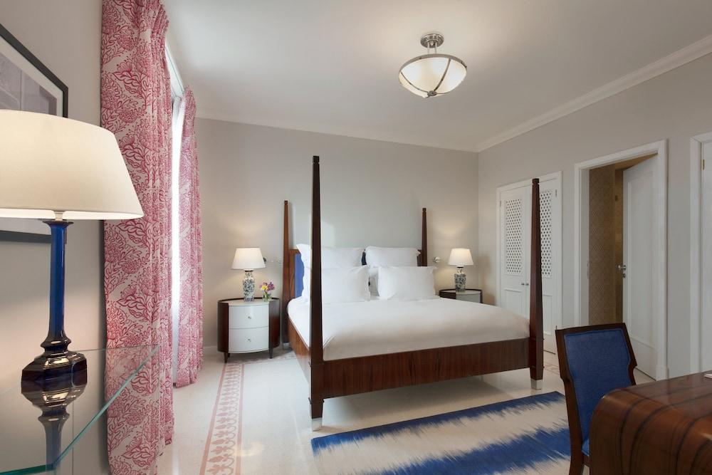The Phoenicia Malta Floriana Exterior photo A bedroom at the hotel