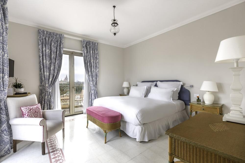 The Phoenicia Malta Floriana Exterior photo A bedroom at the hotel