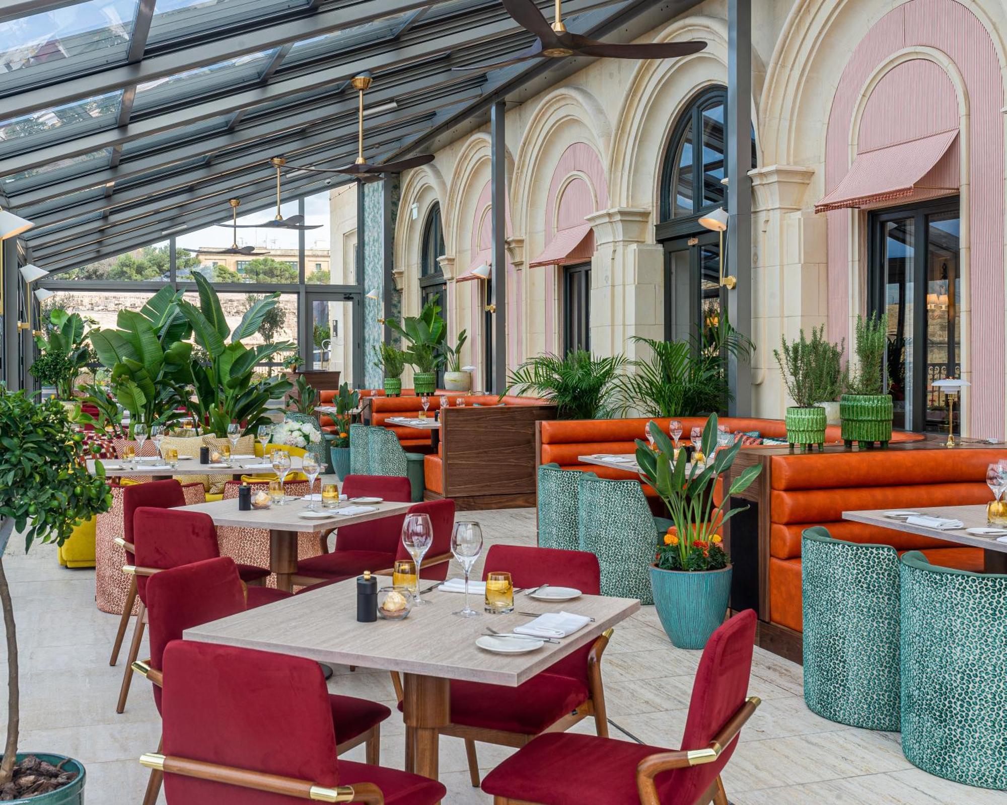 The Phoenicia Malta Floriana Exterior photo Restaurant in the hotel