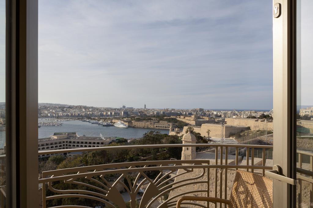 The Phoenicia Malta Floriana Exterior photo View of the harbour from the Fort St Lucian Lighthouse